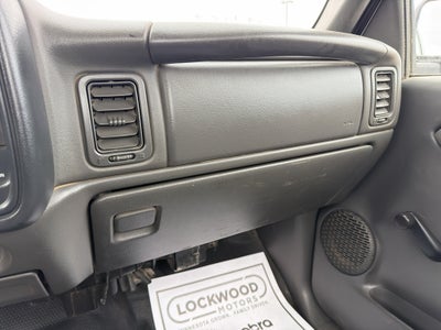 2004 Chevrolet Silverado 2500 Work Truck
