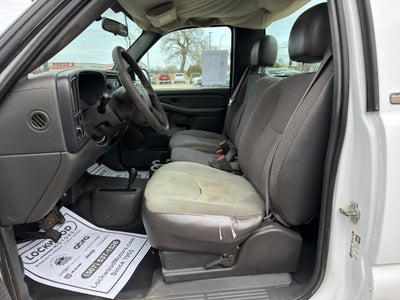 2004 Chevrolet Silverado 2500 Work Truck