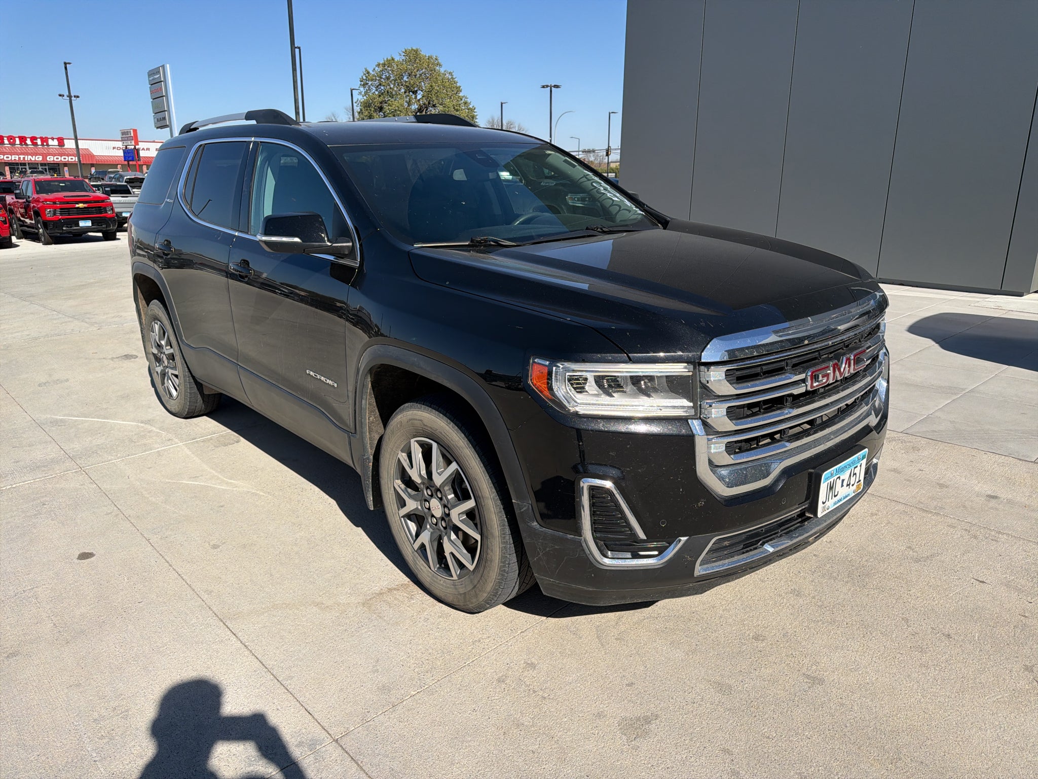 2023 GMC Acadia SLE