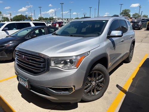 2017 GMC Acadia SLT