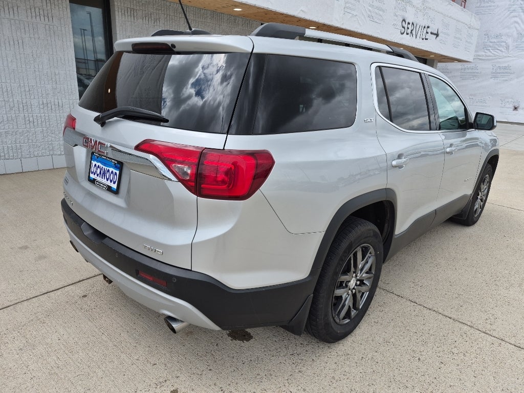 2017 GMC Acadia SLT