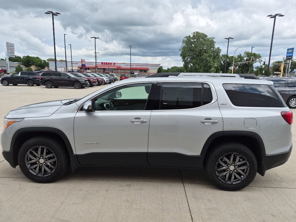 2017 GMC Acadia SLT