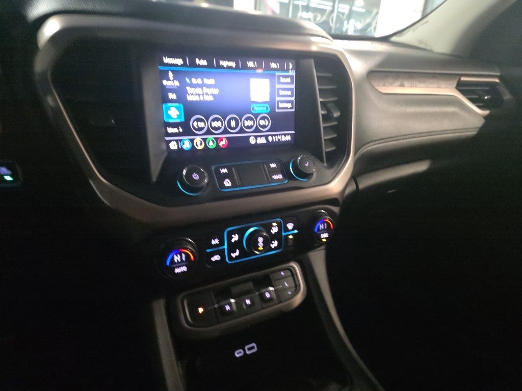 2020 GMC Acadia Denali