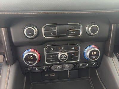 2022 GMC Yukon AT4