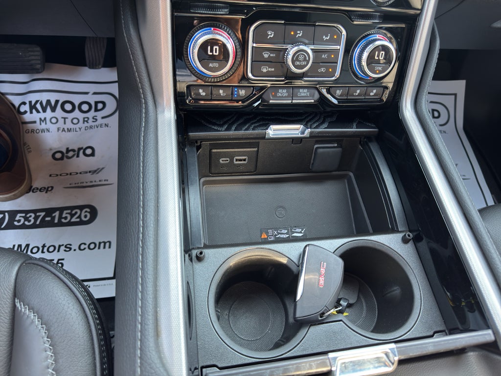 2024 GMC Yukon Denali