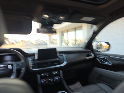 2023 GMC Yukon XL 1500 SLT