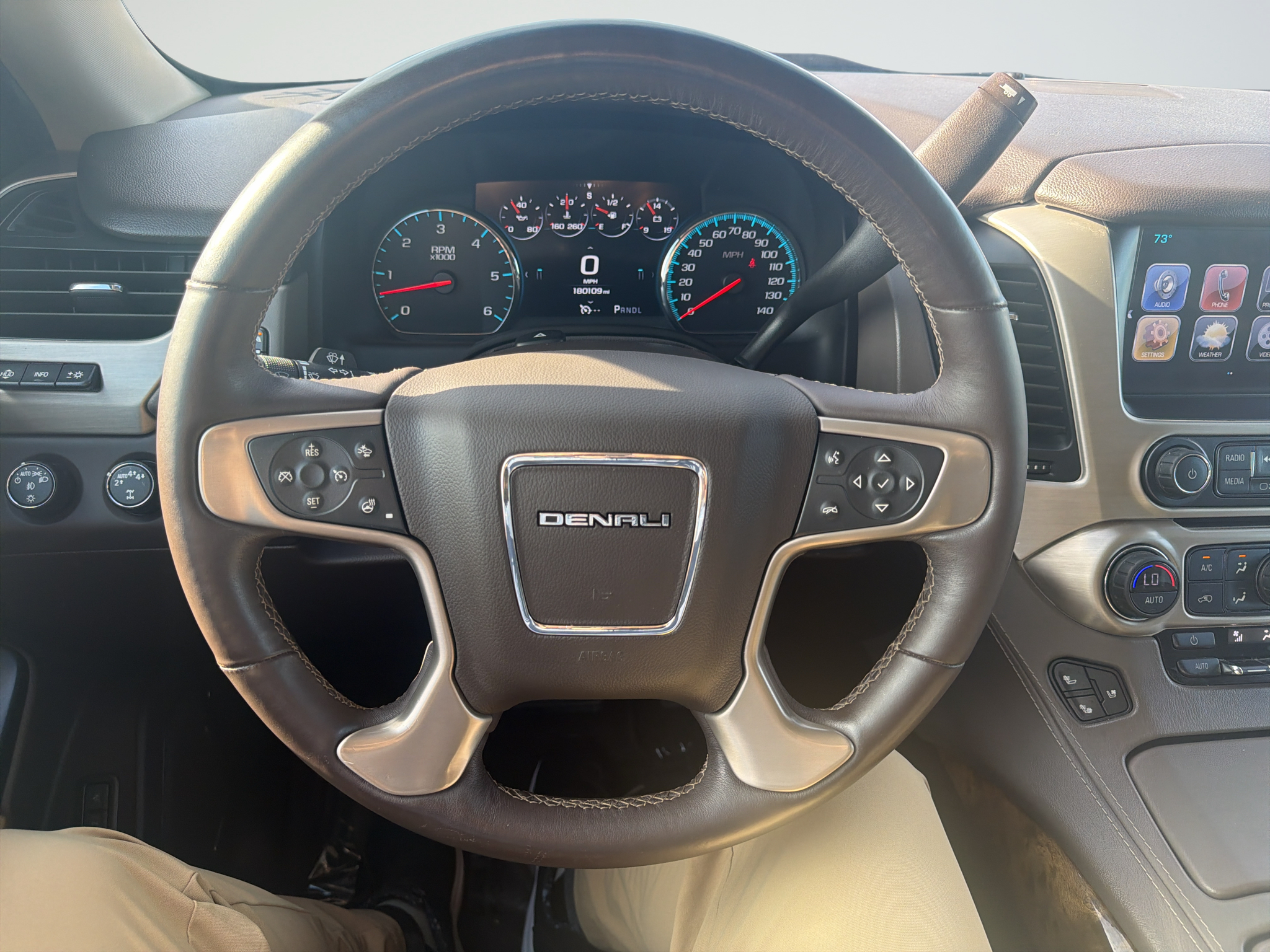 2017 GMC Yukon XL 1500 Denali