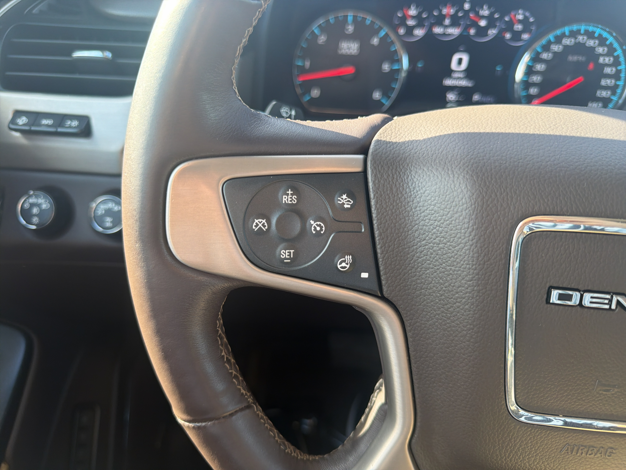 2017 GMC Yukon XL 1500 Denali