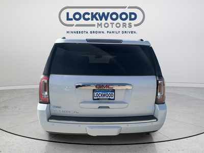 2017 GMC Yukon XL 1500 Denali