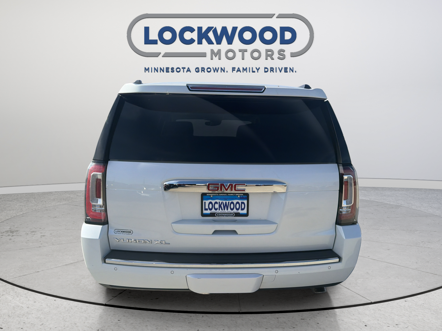 2017 GMC Yukon XL 1500 Denali