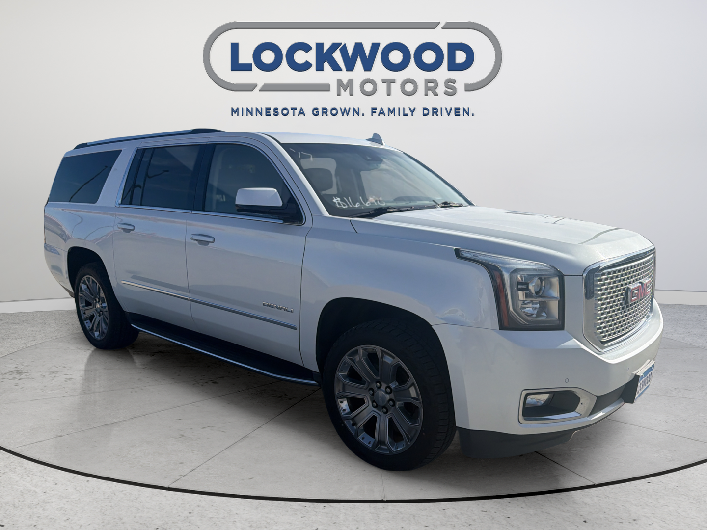 2017 GMC Yukon XL 1500 Denali