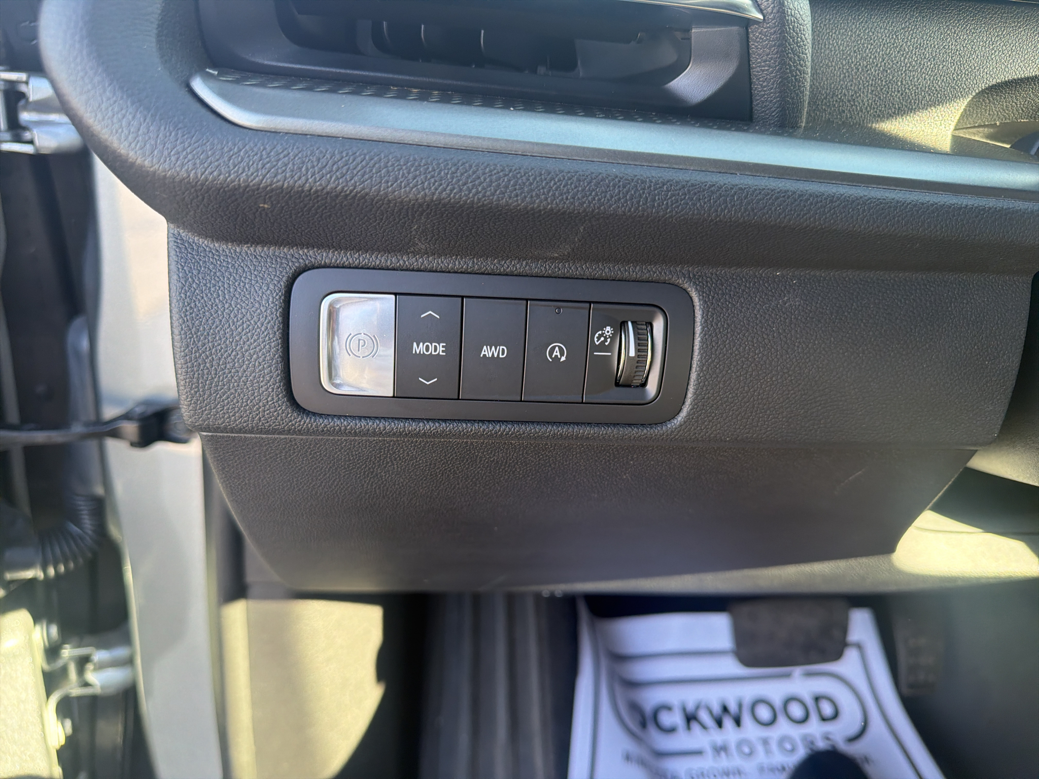 2025 Chevrolet Traverse AWD LT
