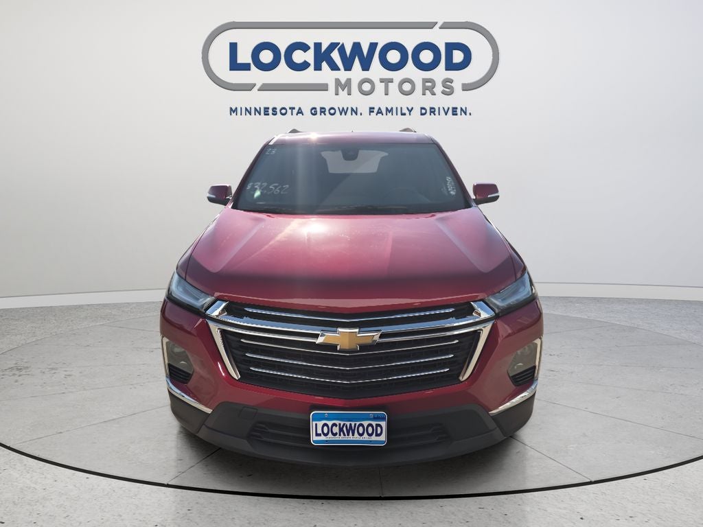 2023 Chevrolet Traverse LT Leather