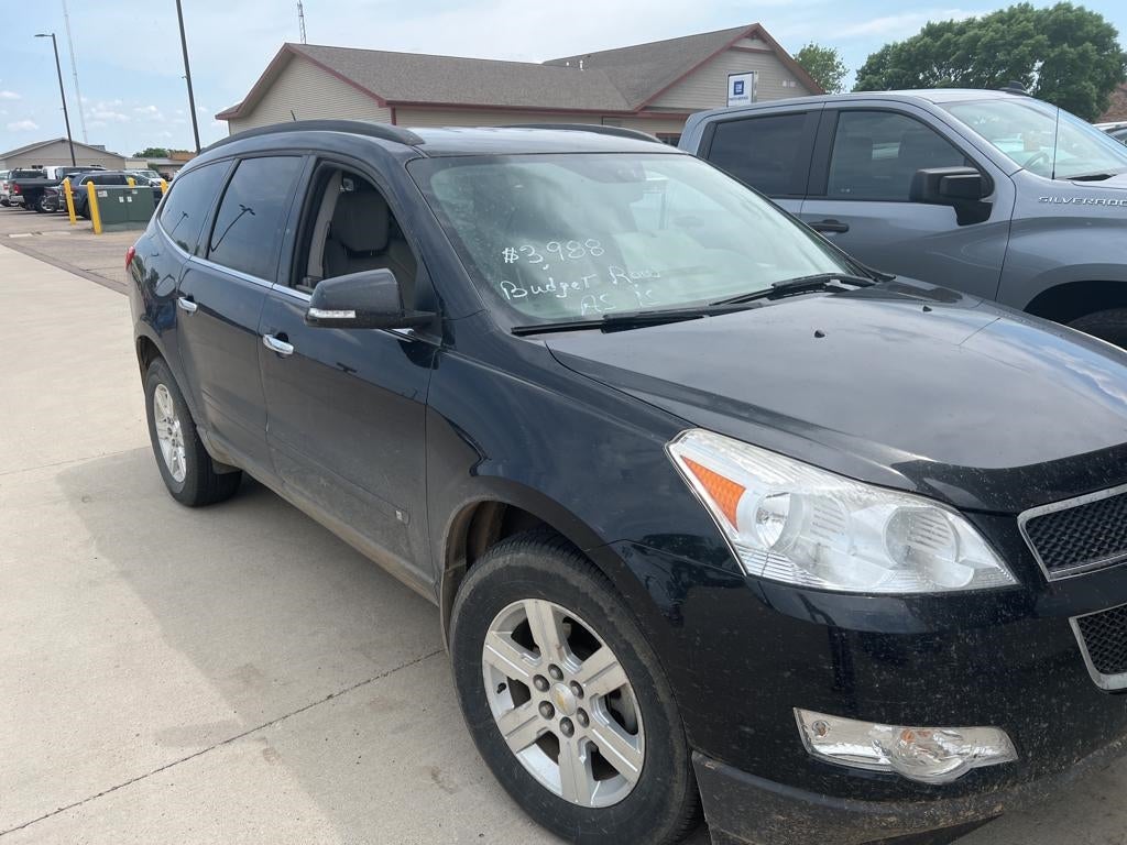Used 2010 Chevrolet Traverse 2LT with VIN 1GNLVGED6AS141042 for sale in Marshall, Minnesota
