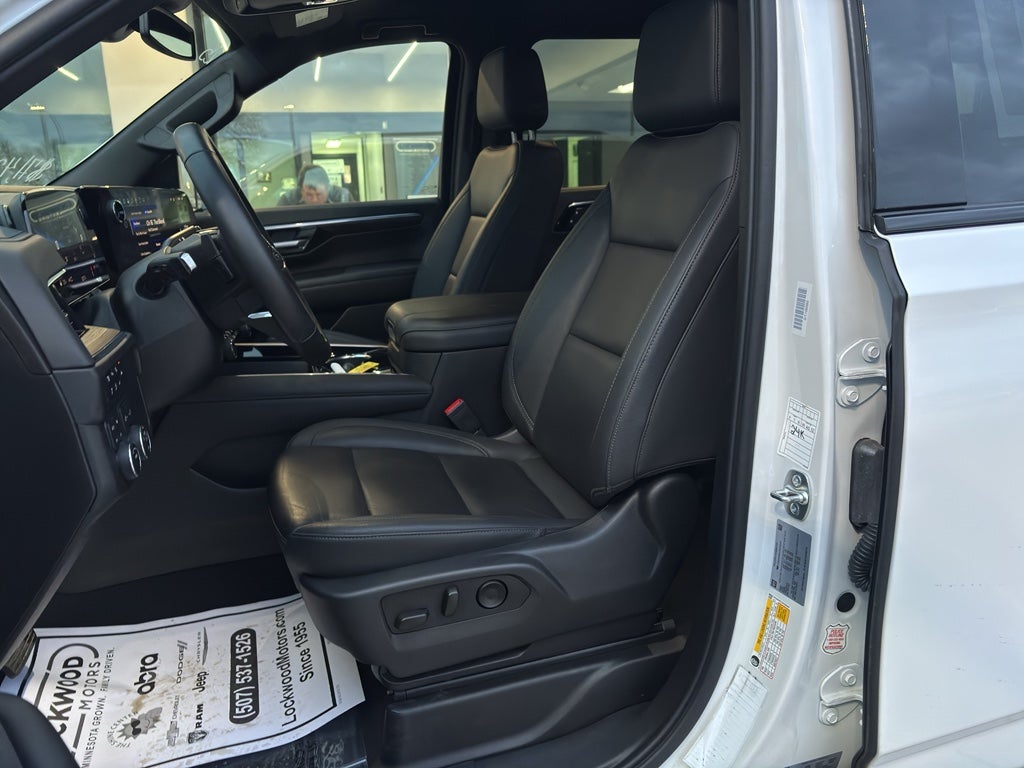 2025 Chevrolet Suburban Z71