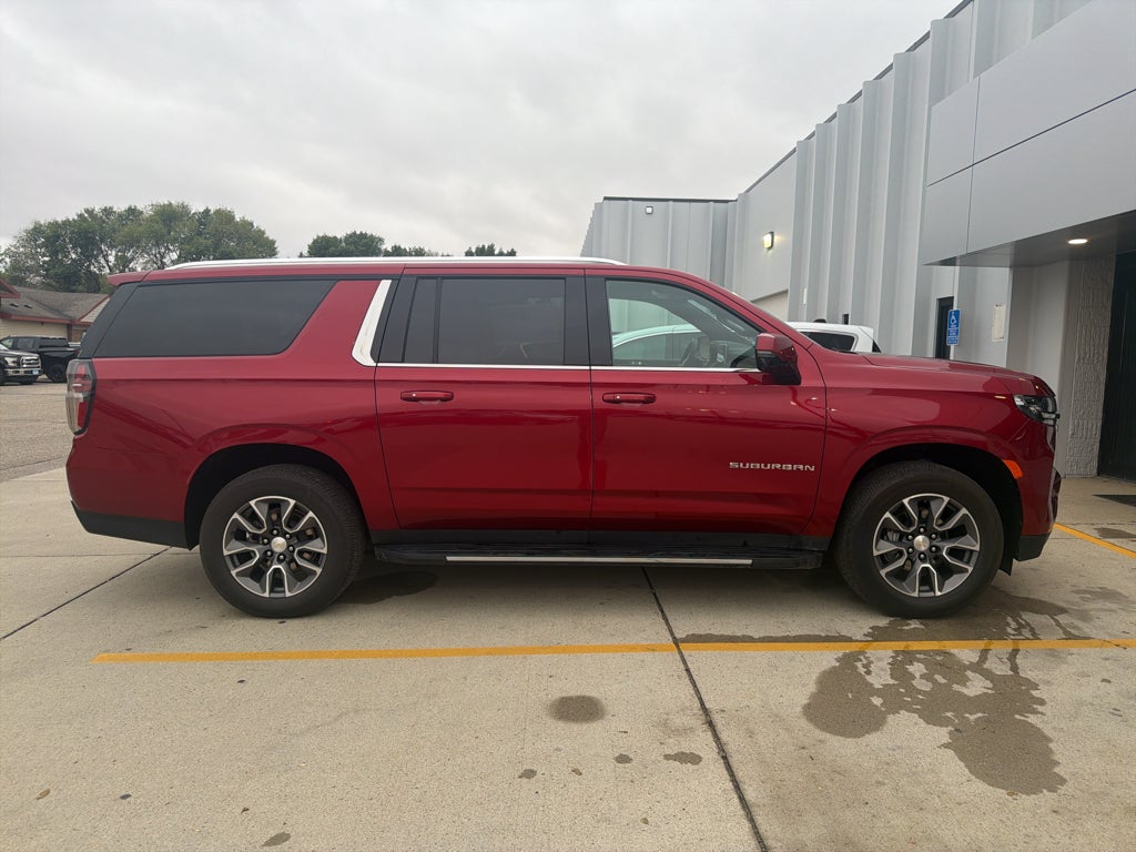 2021 Chevrolet Suburban 1500 LT