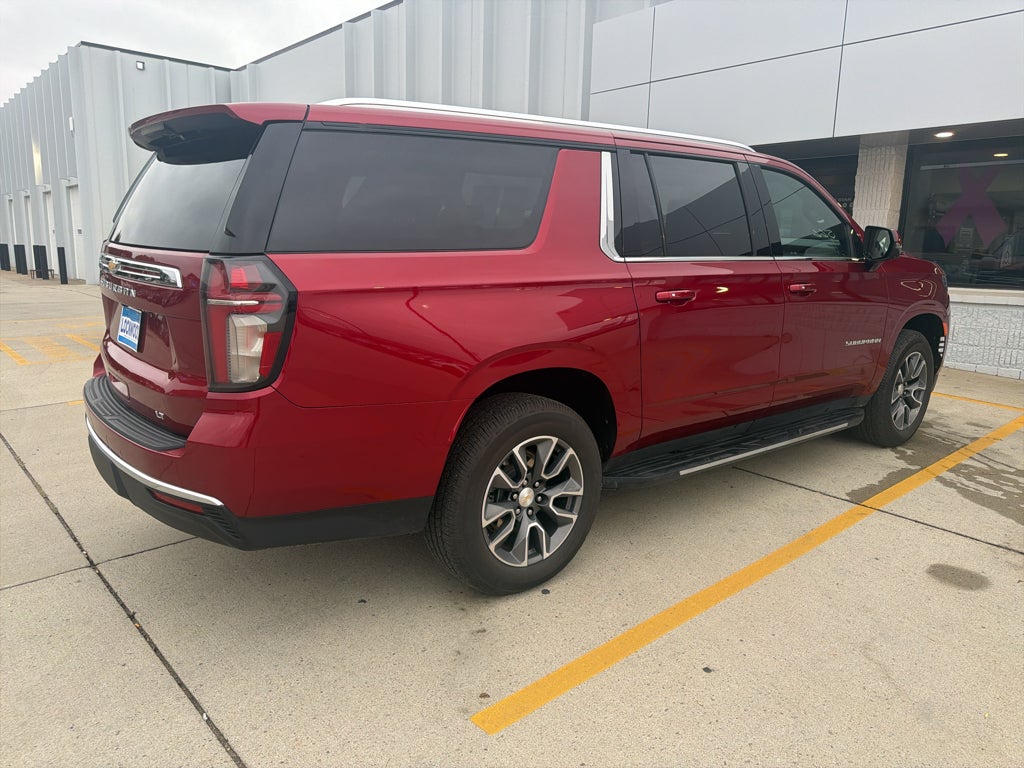 2021 Chevrolet Suburban 1500 LT