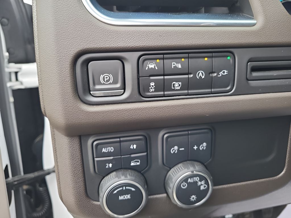 2022 Chevrolet Suburban 1500 LT