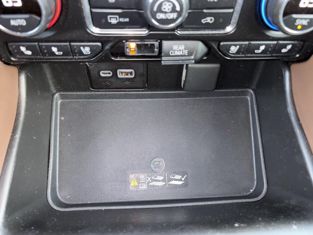 2021 Chevrolet Suburban 1500 High Country