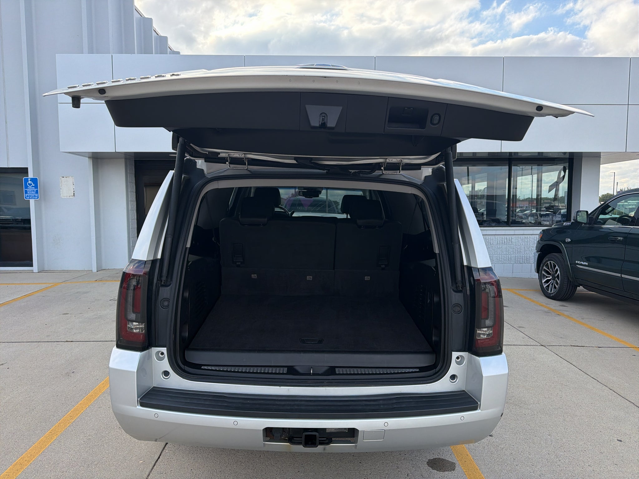 2017 Chevrolet Suburban 1500 LT