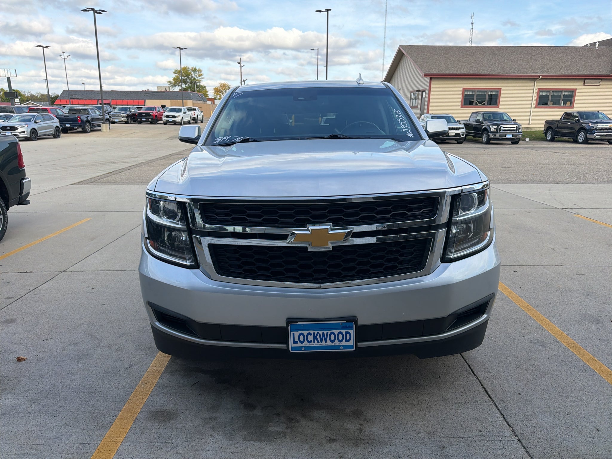 2017 Chevrolet Suburban 1500 LT