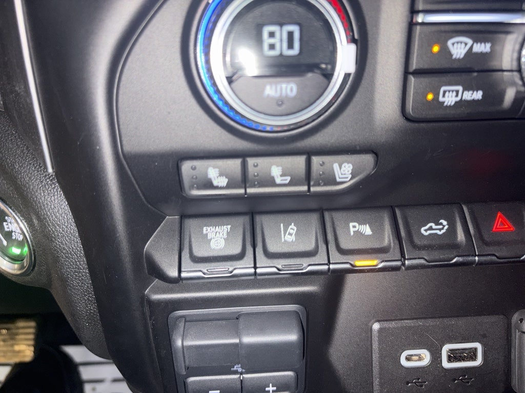 2023 GMC Sierra 3500 Denali