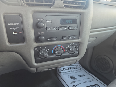 2003 GMC Sonoma SL