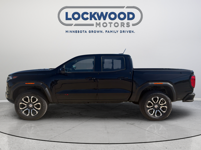 2024 GMC Canyon AT4