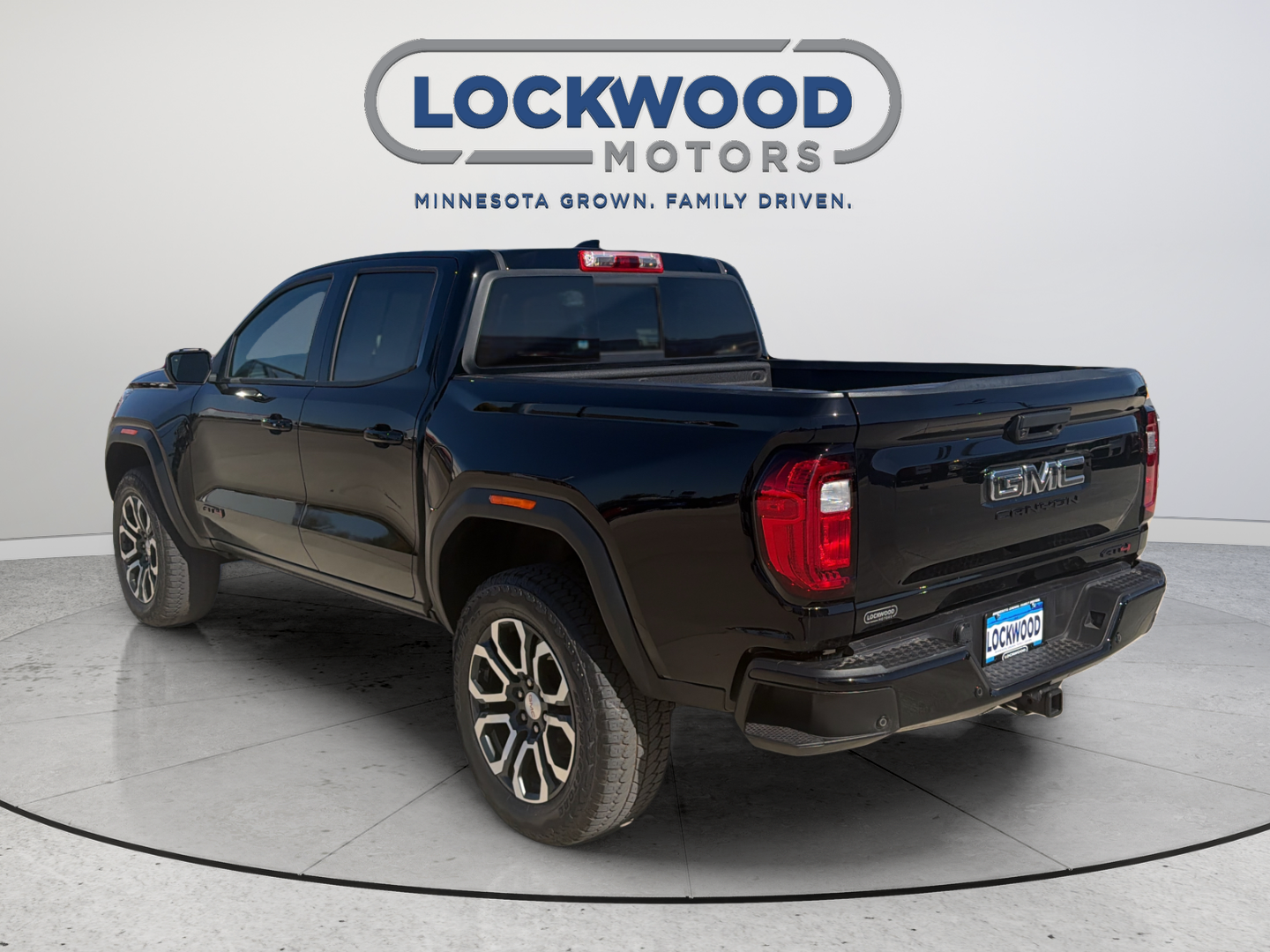 2024 GMC Canyon AT4