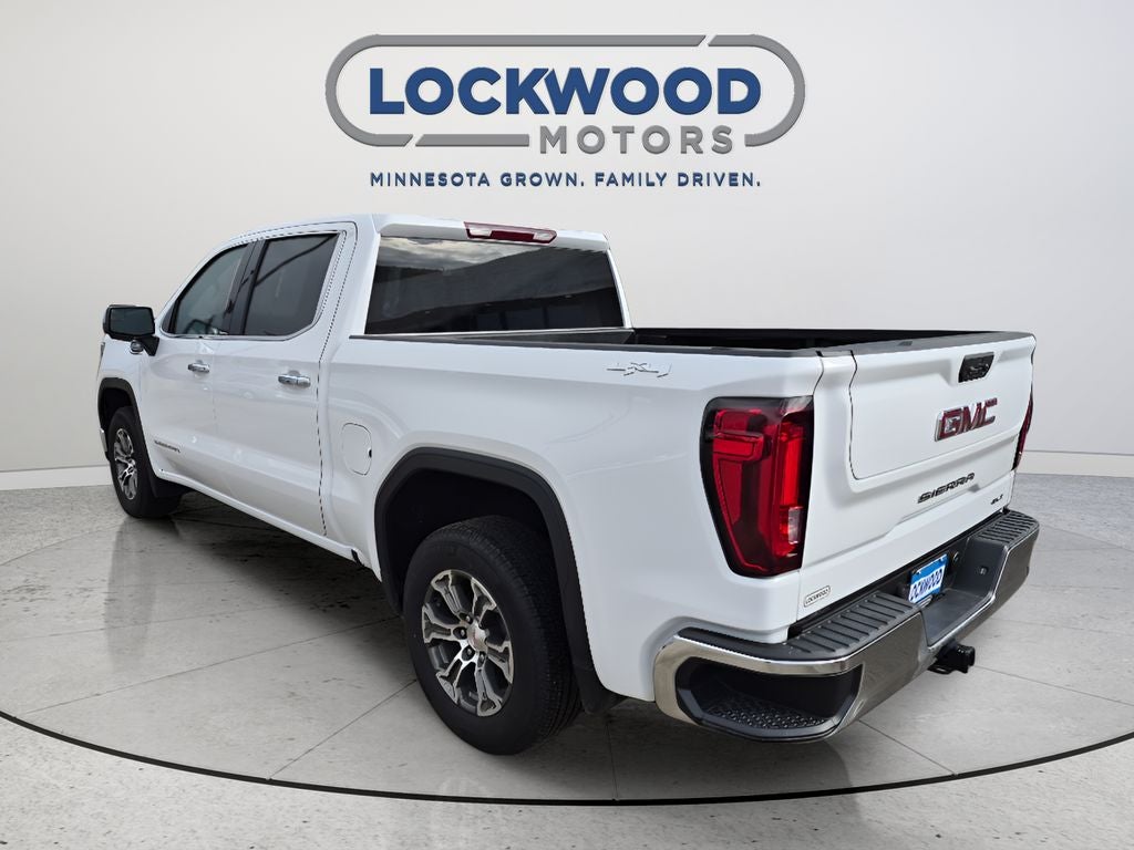 2025 GMC Sierra 1500 SLT