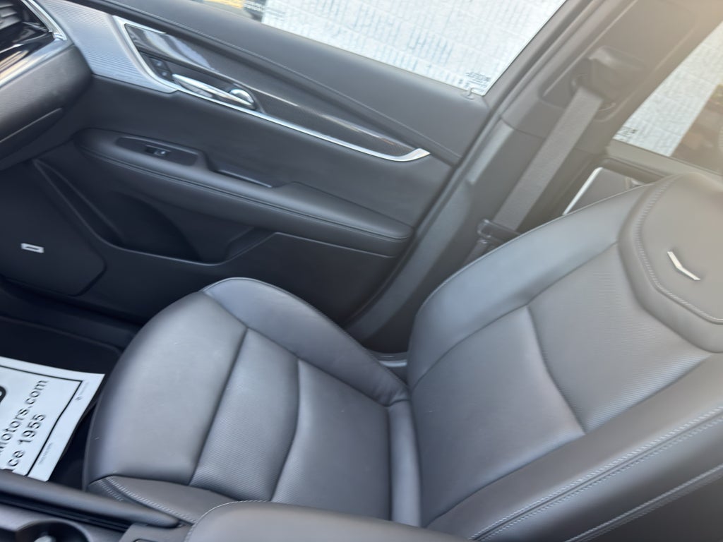 2024 Cadillac XT6 AWD Sport