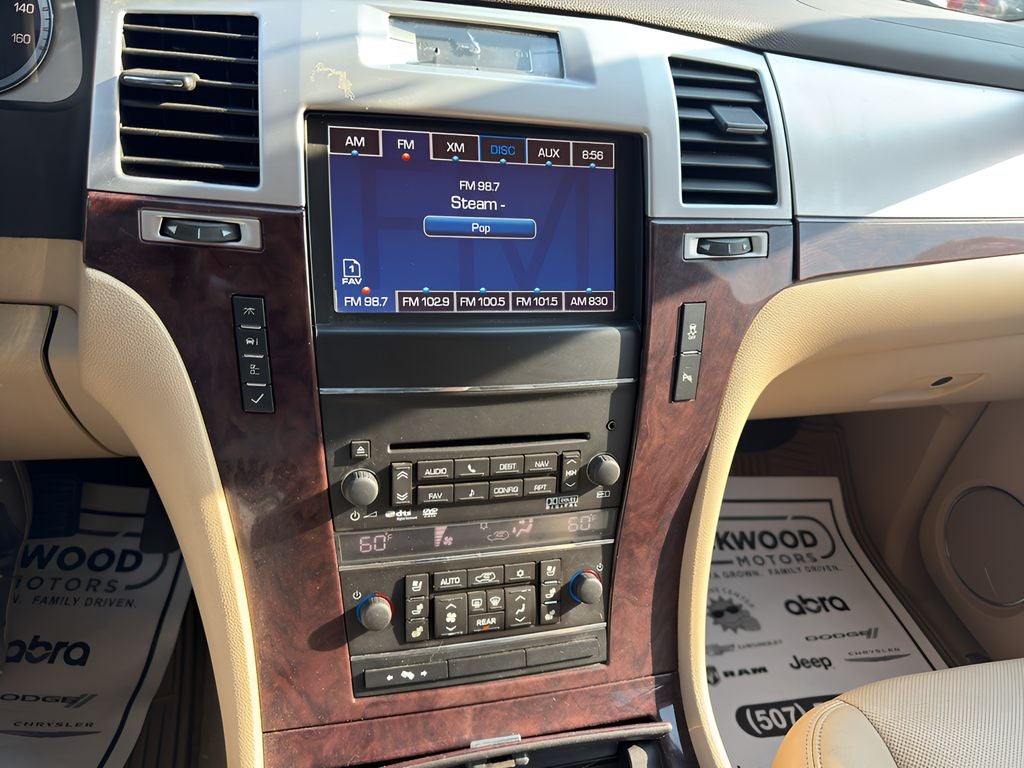 2014 Cadillac Escalade Luxury