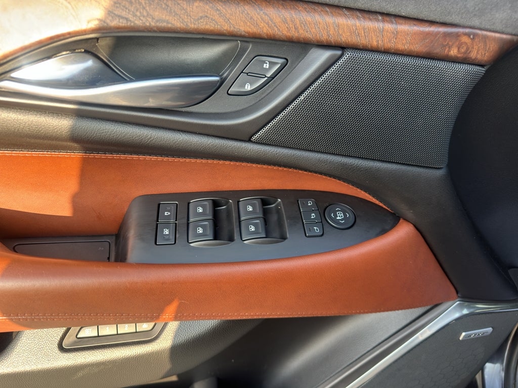 2015 Cadillac Escalade Luxury