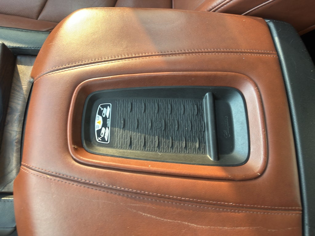 2015 Cadillac Escalade Luxury