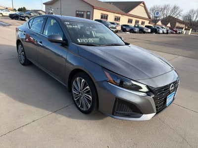 2024 Nissan Altima 2.5 SL