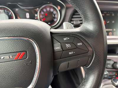 2016 Dodge Challenger R/T Shaker