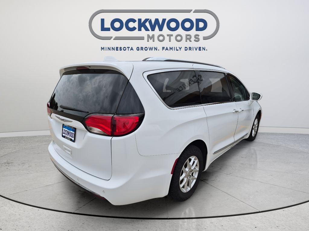 2020 Chrysler Pacifica Touring L