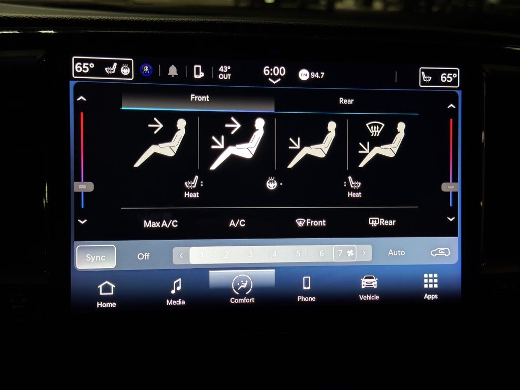 2024 Chrysler Pacifica Touring L