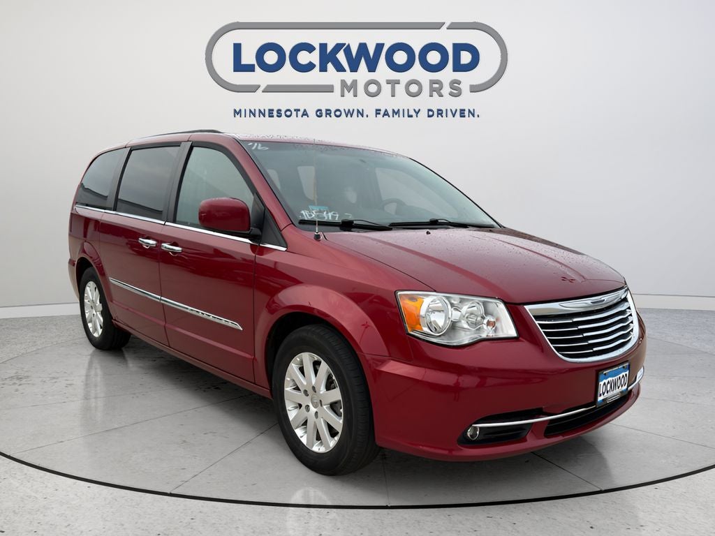 2016 Chrysler Town & Country Touring