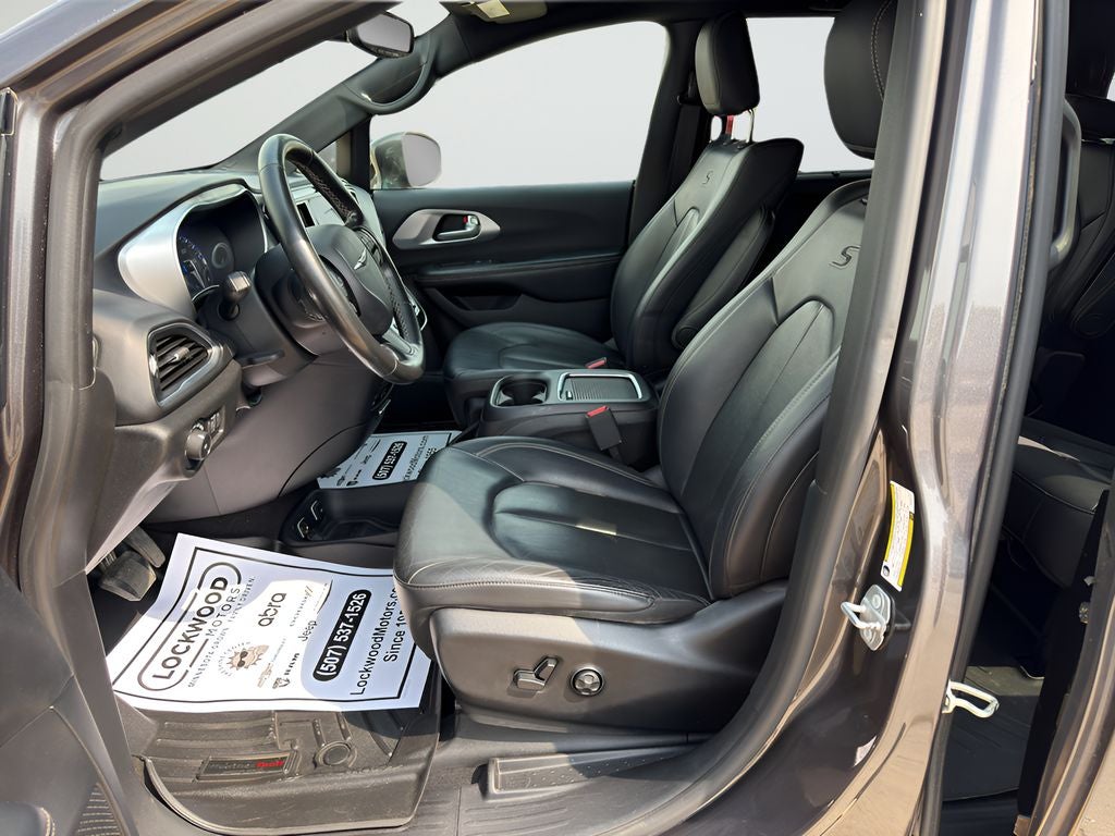 2019 Chrysler Pacifica Touring L Plus