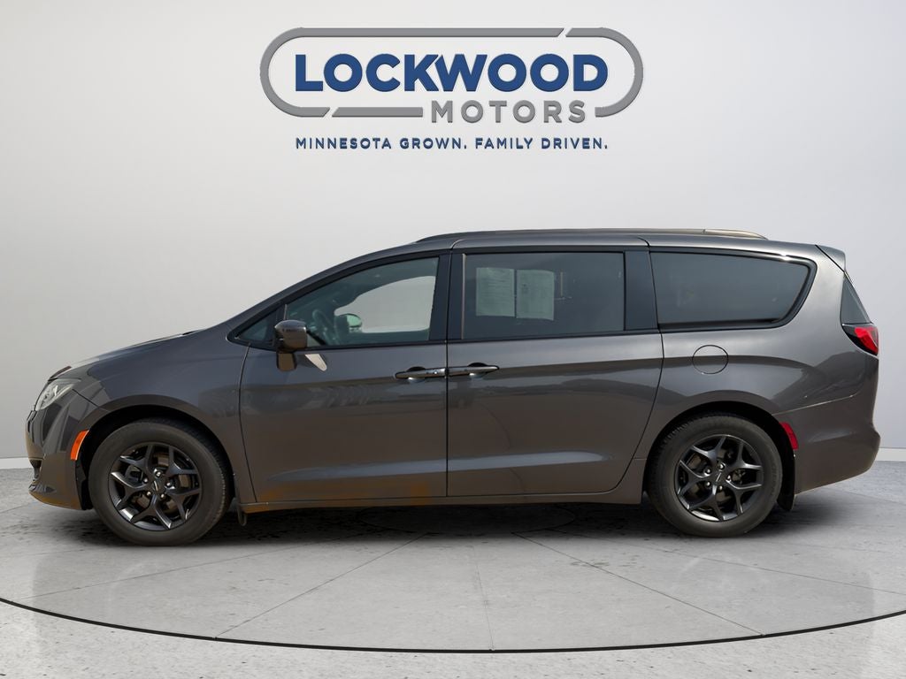 2019 Chrysler Pacifica Touring L Plus