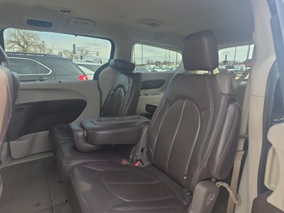 2019 Chrysler Pacifica Touring Plus
