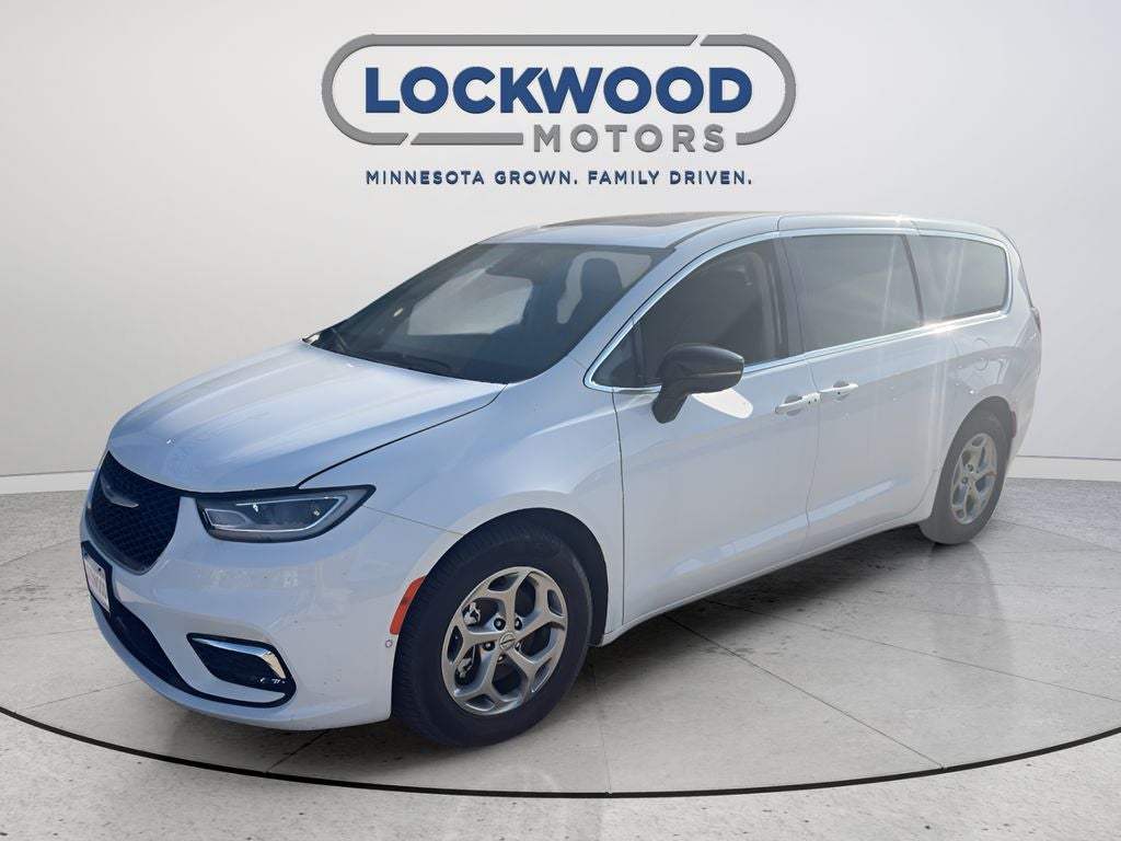 2024 Chrysler Pacifica