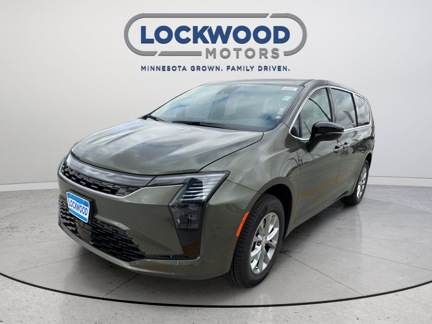 2027 Chrysler Pacifica Select