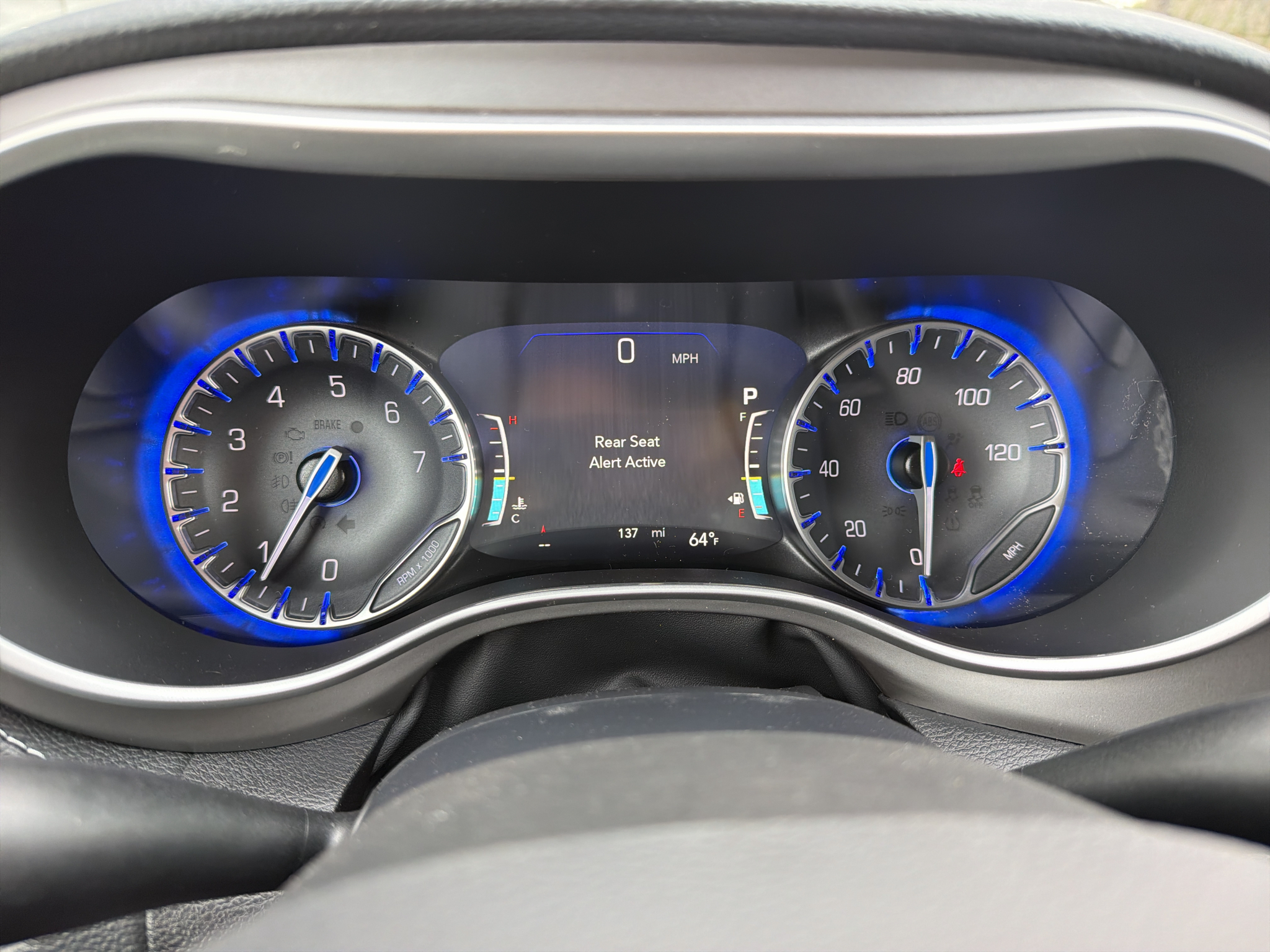 2027 Chrysler Pacifica Select
