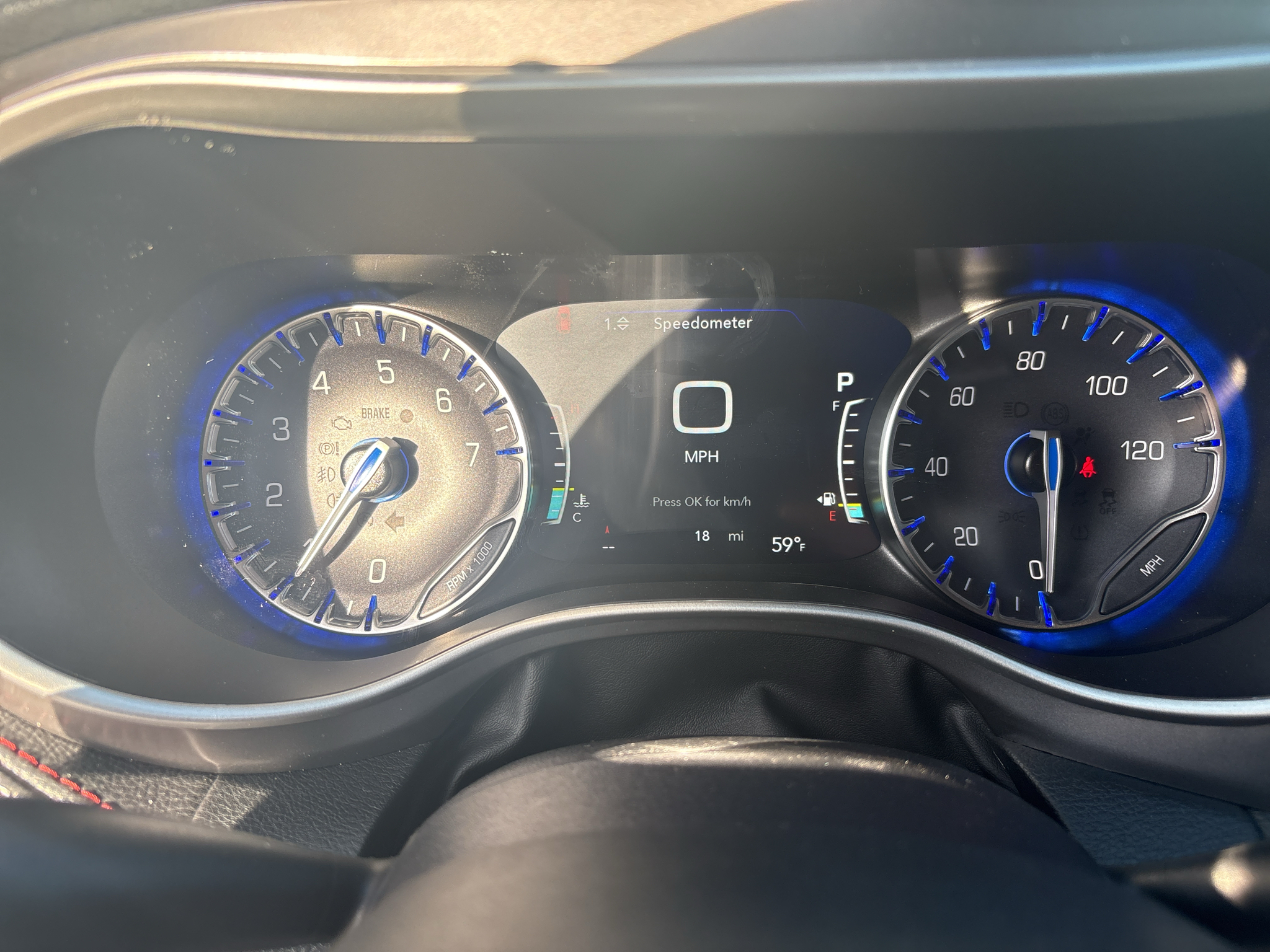 2027 Chrysler Pacifica Select