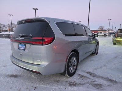 2026 Chrysler Pacifica Limited