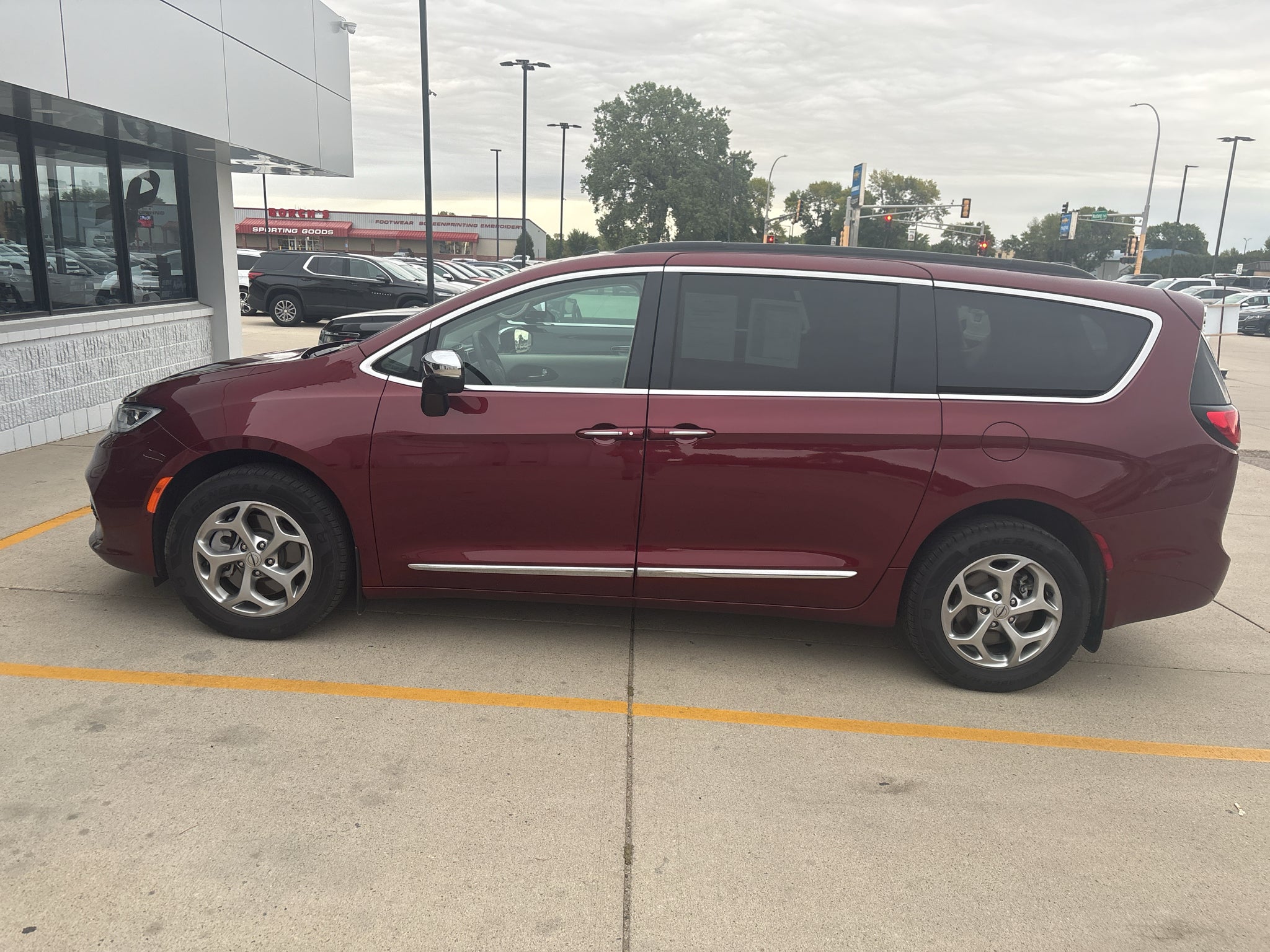 2023 Chrysler Pacifica Limited