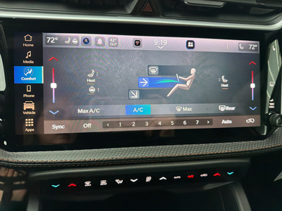 2027 Jeep Cherokee Overland
