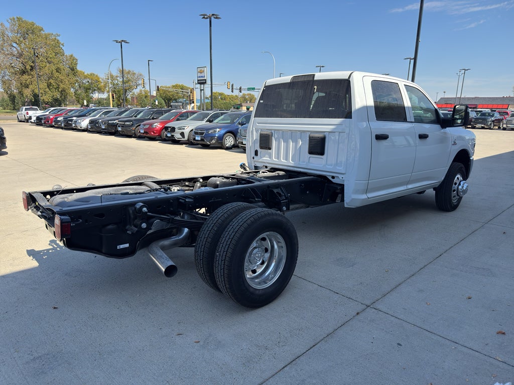 2026 RAM 3500 Chassis Tradesman